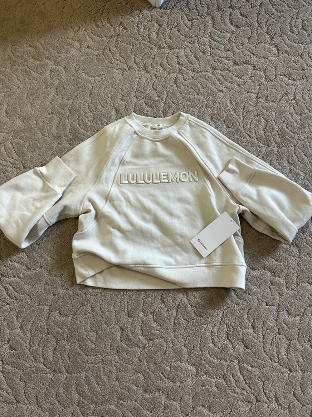 Lululemon Logo Crewneck Sweatshirt -Ivory
